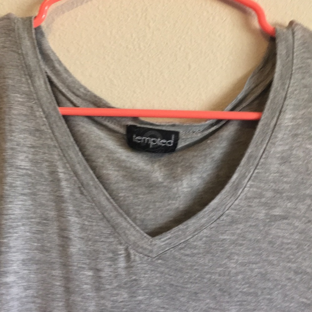 Simple tee - Picture 4 of 5